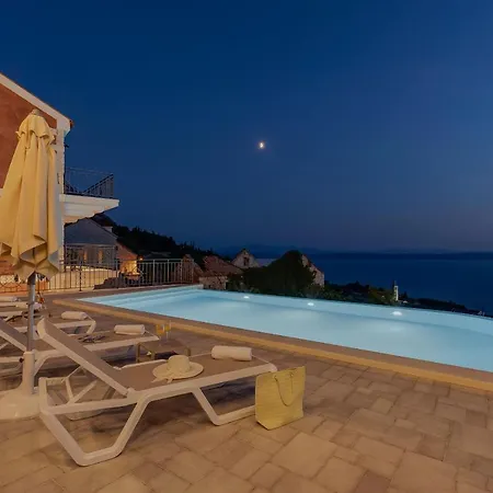 Ξενοδοχείο Heritage Liberan 4*