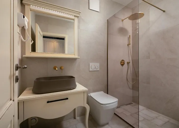 Heritage Liberan فندق