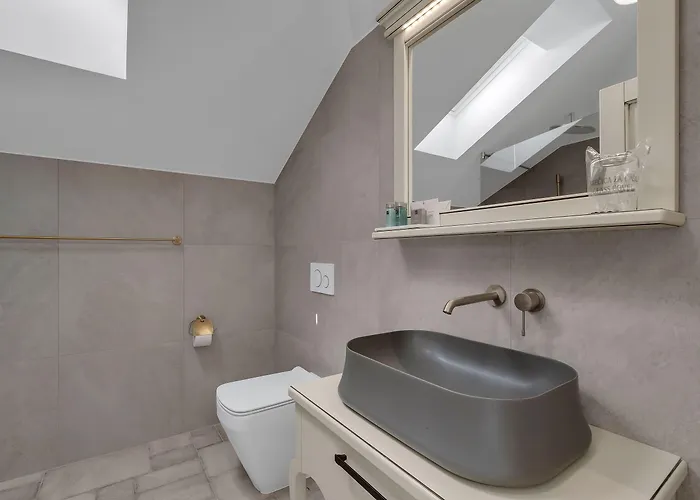 Heritage Liberan 4* بودغورا